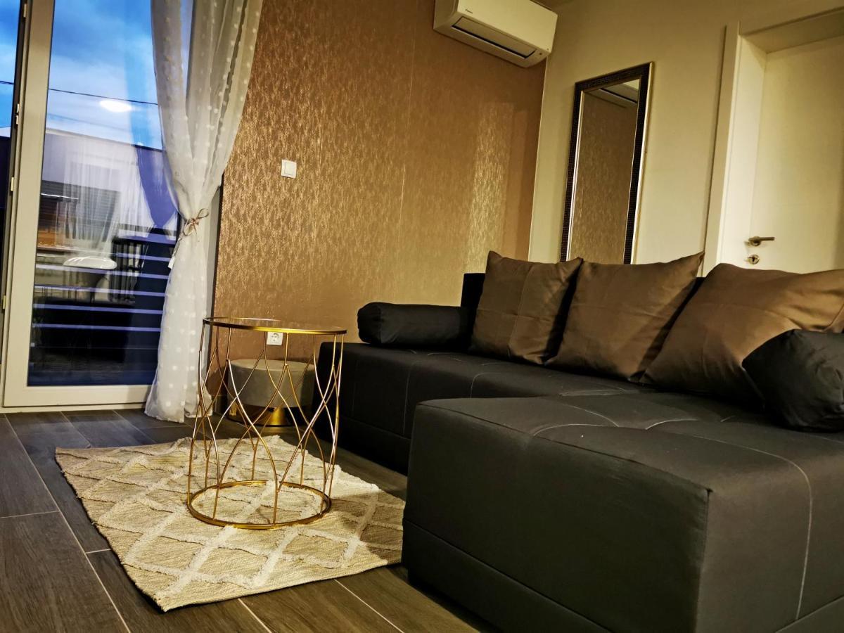 Apartament Golden - Self Check In Osijek Zewnętrze zdjęcie