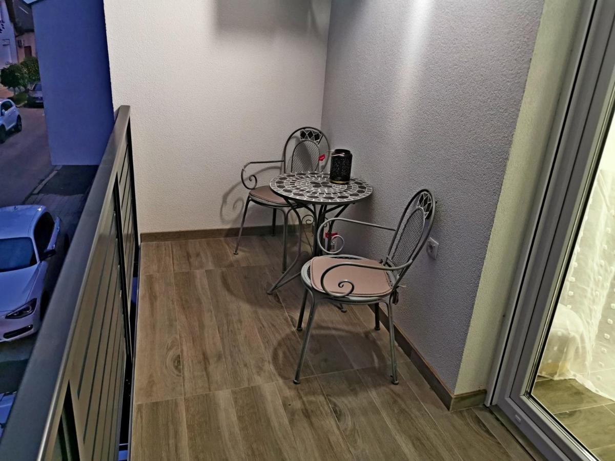 Apartament Golden - Self Check In Osijek Zewnętrze zdjęcie