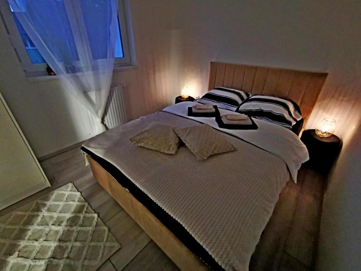 Apartament Golden - Self Check In Osijek Zewnętrze zdjęcie